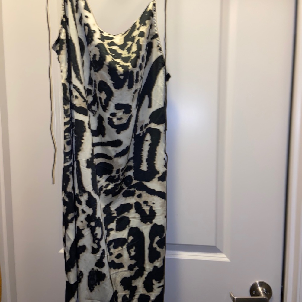Fashionova: Paw At My Strings Leopard Slip Dress - Picture 1 of 2